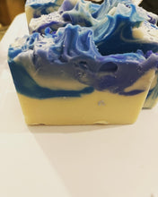 Load image into Gallery viewer, Eucalyptus & Amber Harmony Cold Process Soap